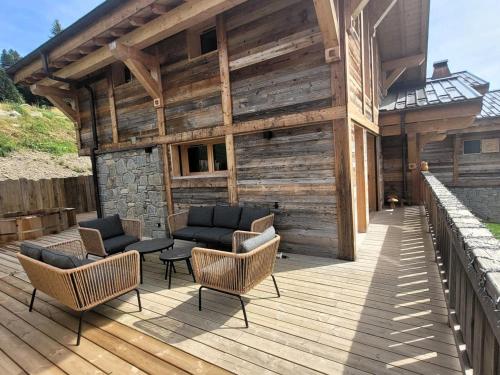 Chalet de luxe aux Gets avec jacuzzi et animaux admis, proche pistes
