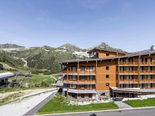 Appartement rénové au centre Les Arcs 2000 avec balcon