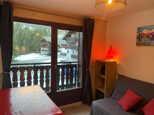 Châtel : 2 pièces avec balcon et parking