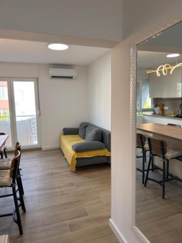 Comfort Spacious Apartment in Split Center