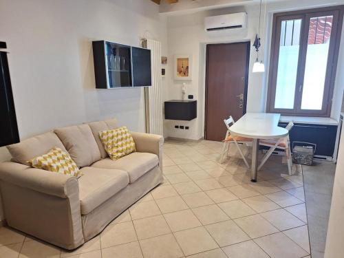 Bon11dual Accogliente bilocale Navigli