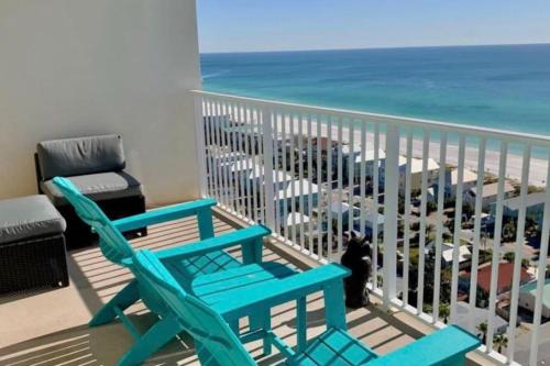 A Shore Thing at Laketown Wharf #1904 by Nautical Properties photo 58
