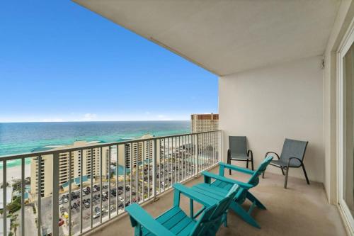 A Shore Thing at Laketown Wharf #1904 by Nautical Properties photo 70