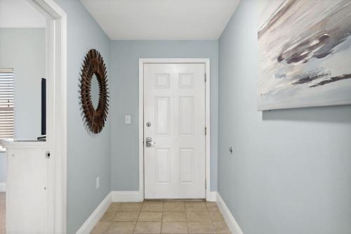 A Shore Thing at Laketown Wharf #1904 by Nautical Properties photo 72