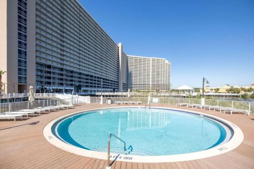 A Shore Thing at Laketown Wharf #1904 by Nautical Properties photo 75