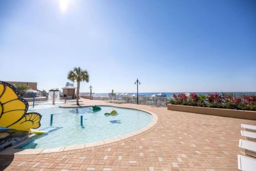 A Shore Thing at Laketown Wharf #1904 by Nautical Properties photo 81