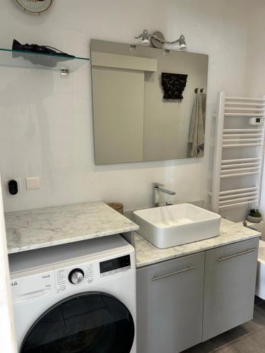 Appartement 3 pièces au Suquet vue château & plage à 3 minutes