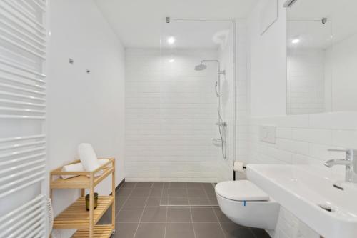 Bright Modern Studio