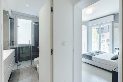 Macan Luxury Apartment photo 16