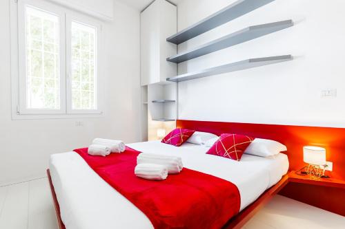 Macan Luxury Apartment photo 23