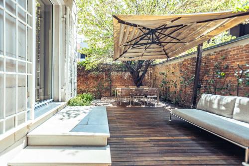 Macan Luxury Apartment photo 46