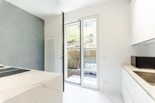 Macan Luxury Apartment photo 7