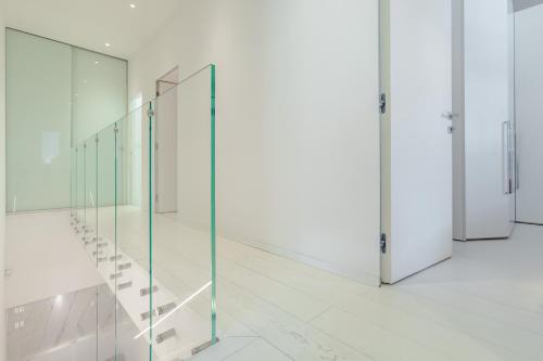 Macan Luxury Apartment photo 24