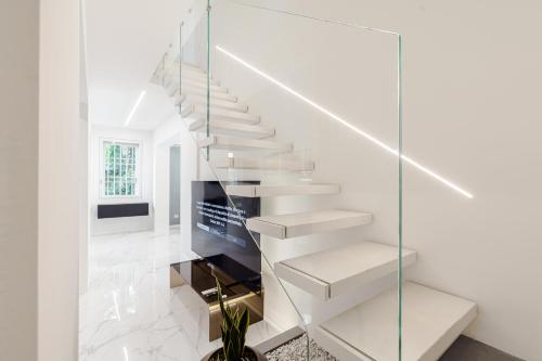 Macan Luxury Apartment photo 38