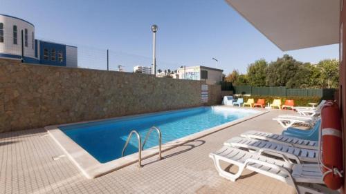 Studio 17 Portimão Piscina Wi-Fi Gratuito Perto da Praia da Rocha