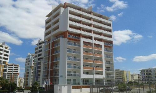 Studio 17 Portimão Piscina Wi-Fi Gratuito Perto da Praia da Rocha