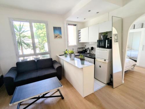 Renovated apartment, spacious and well located
