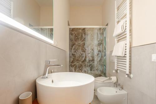 San Lorenzo Bright & Elegant Apartment