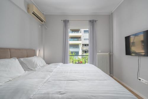Luxurious 2-bedroom apartment in Voula by South42