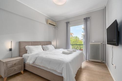 Luxurious 2-bedroom apartment in Voula by South42