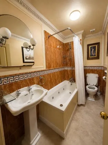 12A Regency Square photo 19