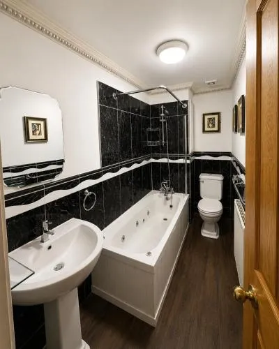 12A Regency Square photo 14