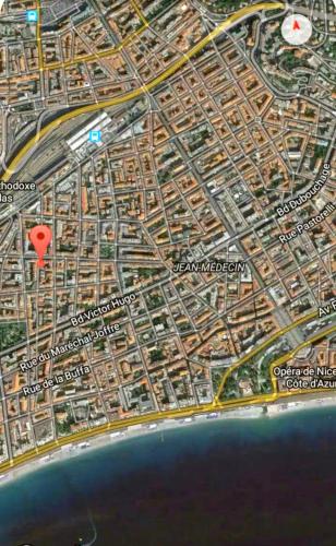 Studio centre proche la mer