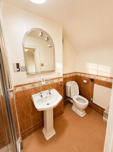 12A Regency Square photo 32