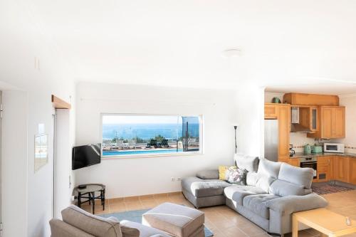 The Harbour House - Sea views everywhere