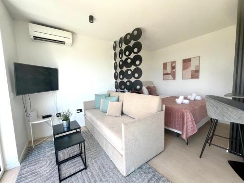 Grand Vista studio apartment
