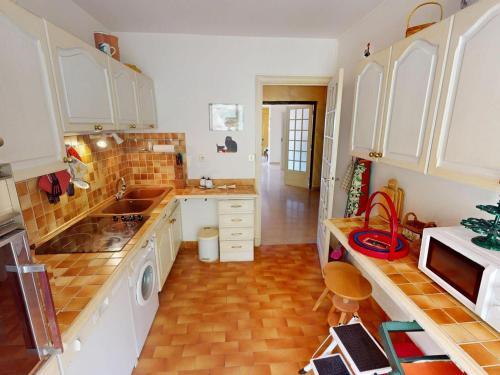 Grand appartement calme avec parking privé