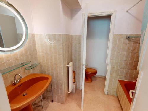 Grand appartement calme avec parking privé