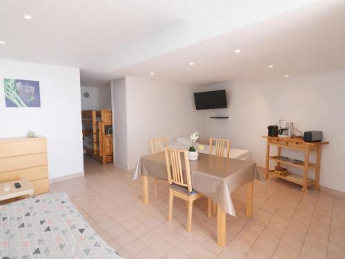 Studio cabine climatisé, vue mer, parking - 4 pers.