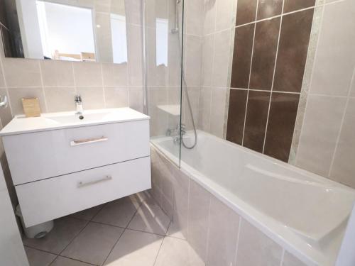Studio cabine climatisé, vue mer, parking - 4 pers.