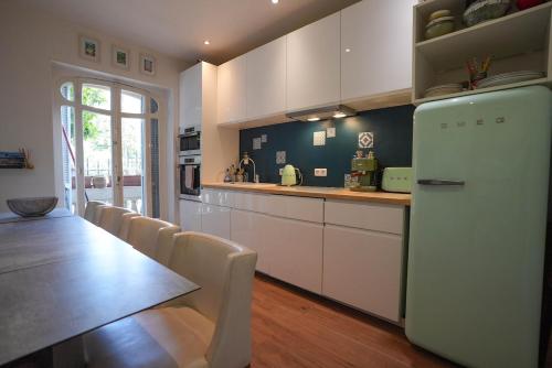 Superb 3 bedroom apartment - City center