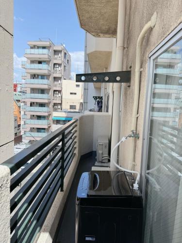 Kuromon Royal Ueno Apartment