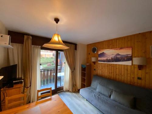 Walk to Morzine Studio Good Value