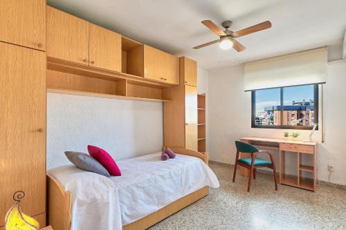 LUMINOSO APARTAMENTO/ 5 MINUTOS DE LA PLAYA