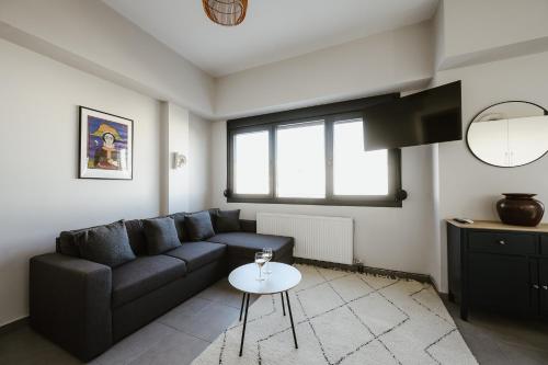 Central Penthouse - Sea & Mountain View