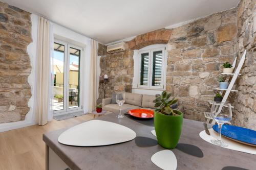 Lisko Old Town Apartment