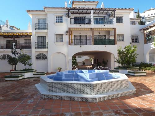 Pueblo Quinta Apartments Beach Pool and Terrace