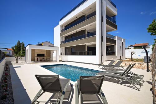 Villa mia More by Adex Travel