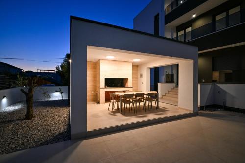 Villa mia More by Adex Travel
