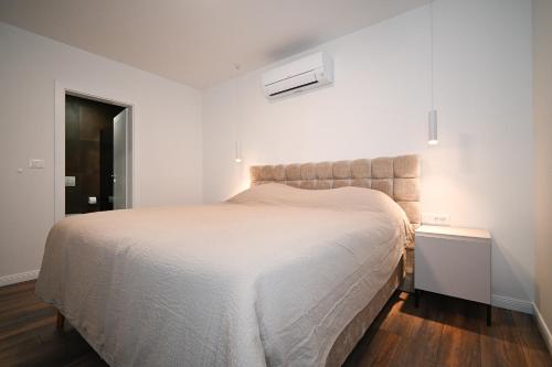 Villa mia More by Adex Travel