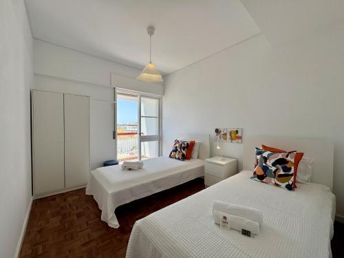 Faro Central 3 by Homing