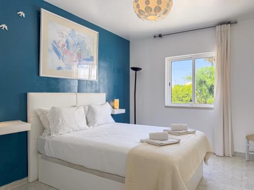 #398 Elegant Sea View Apartment W Balcony 1BR