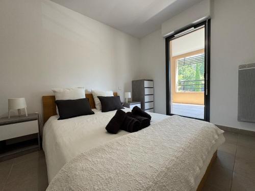Beautiful, absolutely quiet apartment with WiFi and TV