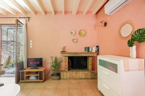 Old Town House with Garden, Fully Equipped & Peaceful