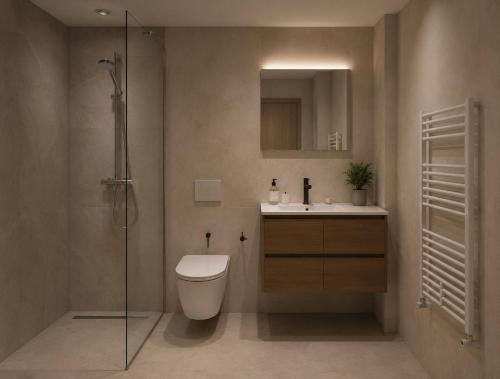 un bagno con WC, lavandino e doccia di Hof van Bergen a Bergen