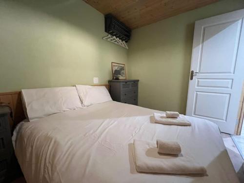 2 Bed Apt Easy access to Les Gets 2 Bathrooms